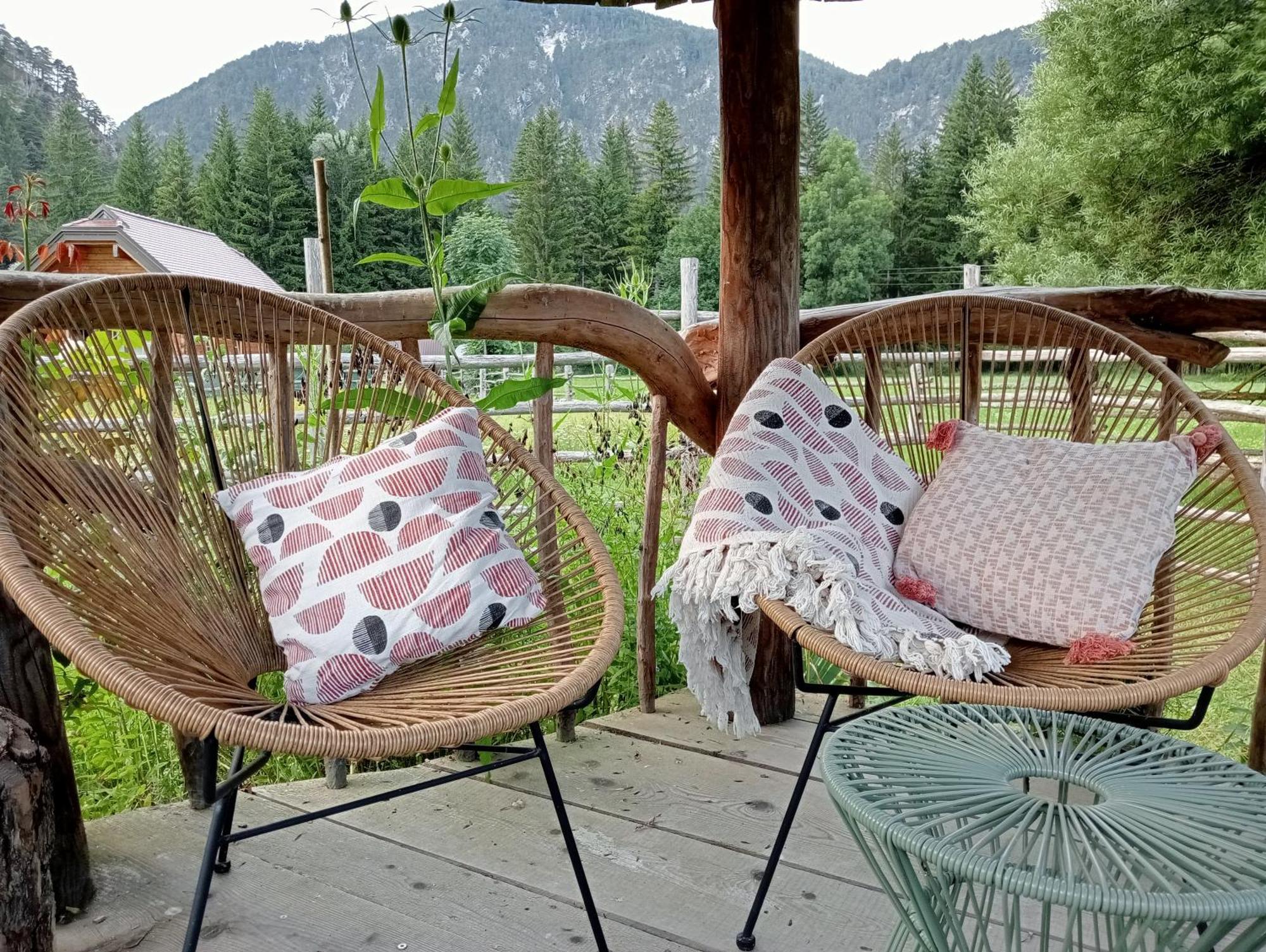 Alpi Giulie Chalets Valbruna Esterno foto