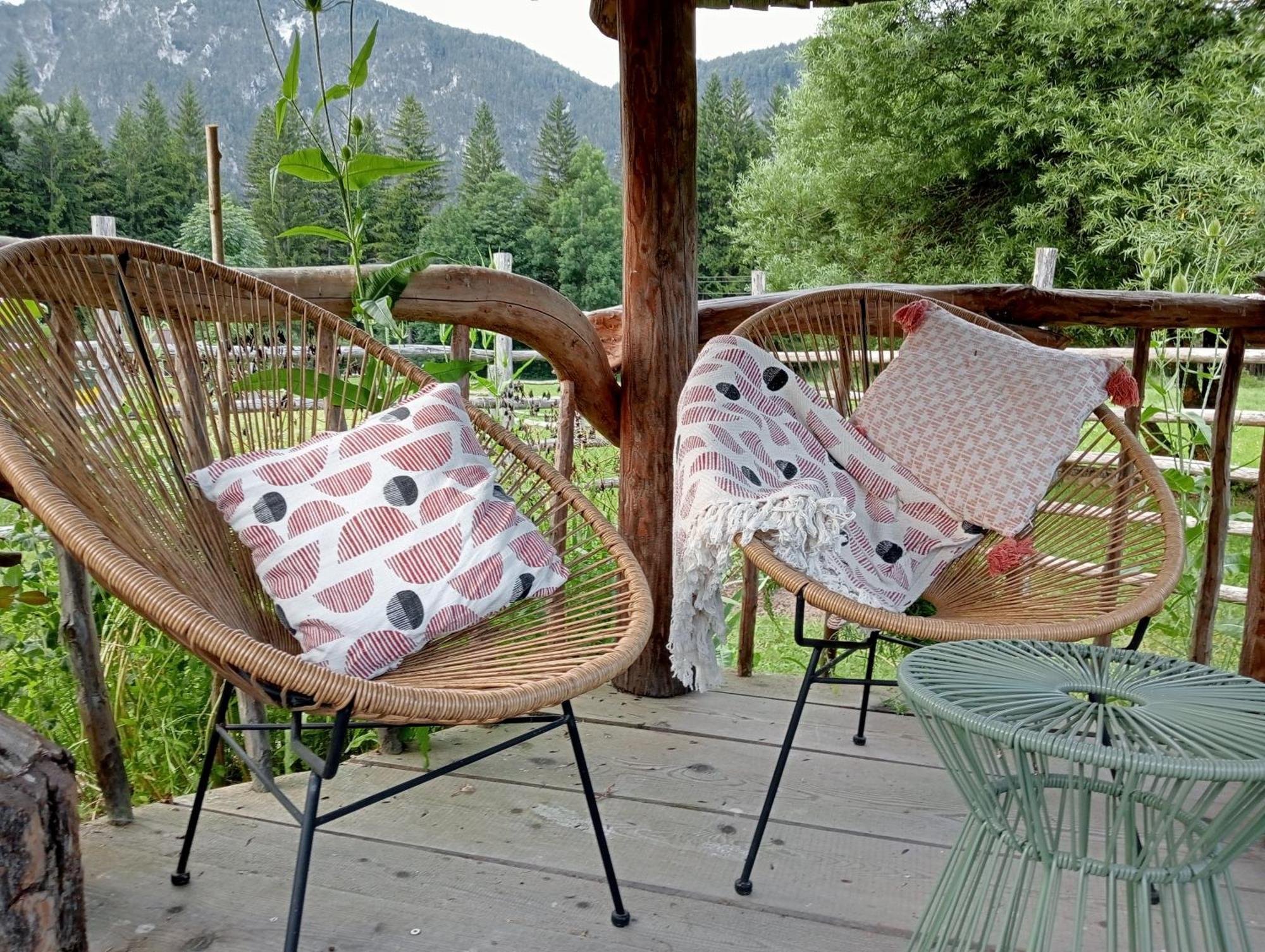 Alpi Giulie Chalets Valbruna Esterno foto