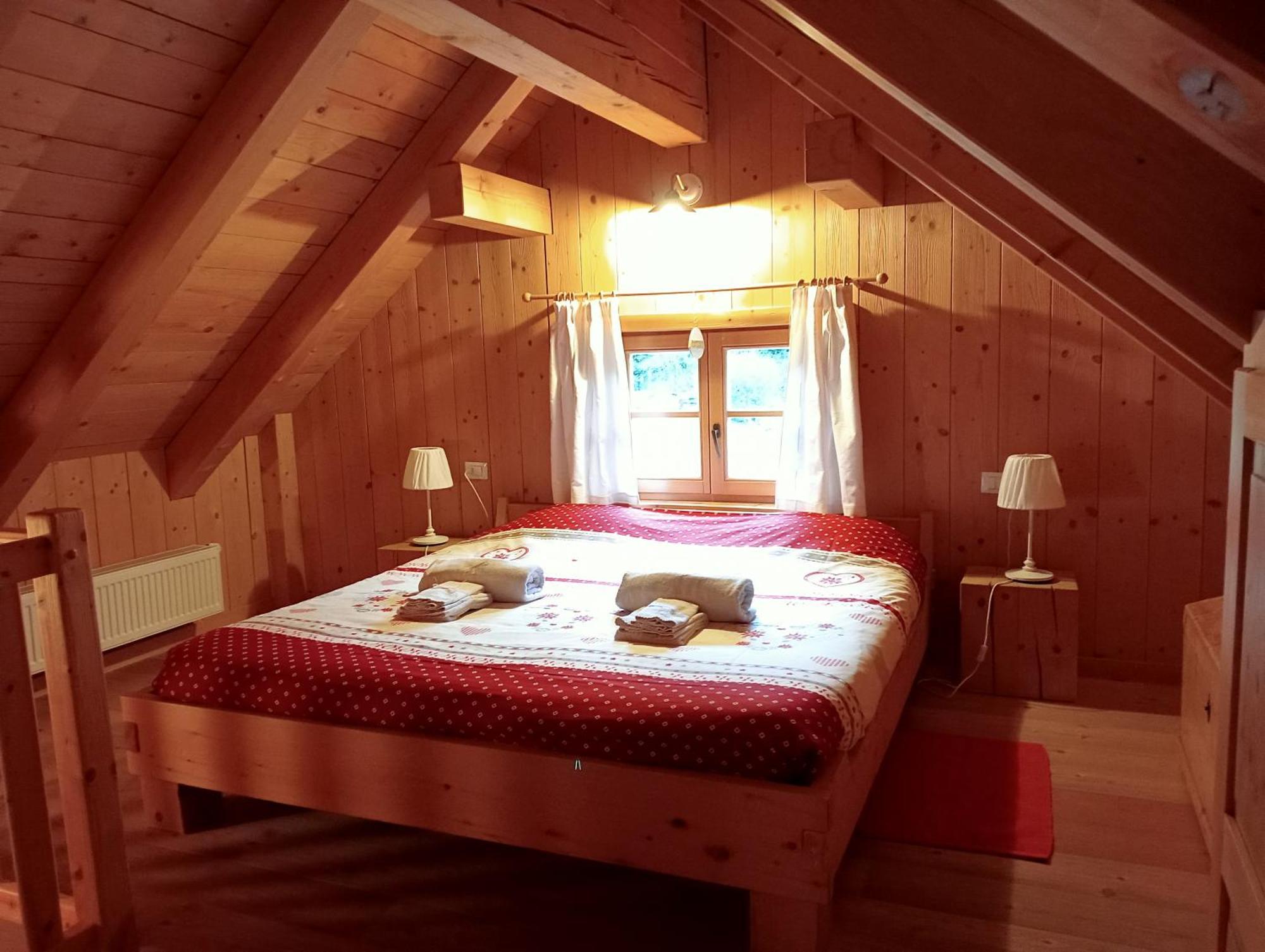 Alpi Giulie Chalets Valbruna Esterno foto