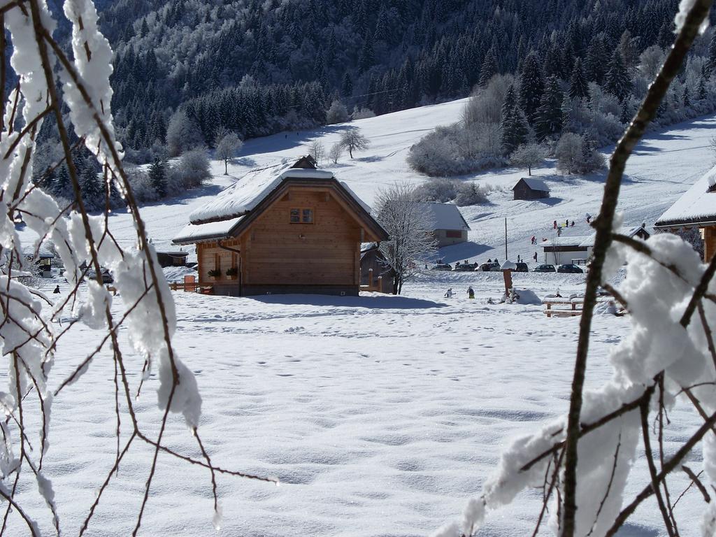 Alpi Giulie Chalets Valbruna Esterno foto