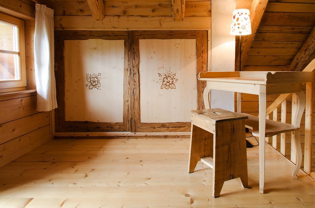 Alpi Giulie Chalets Valbruna Esterno foto
