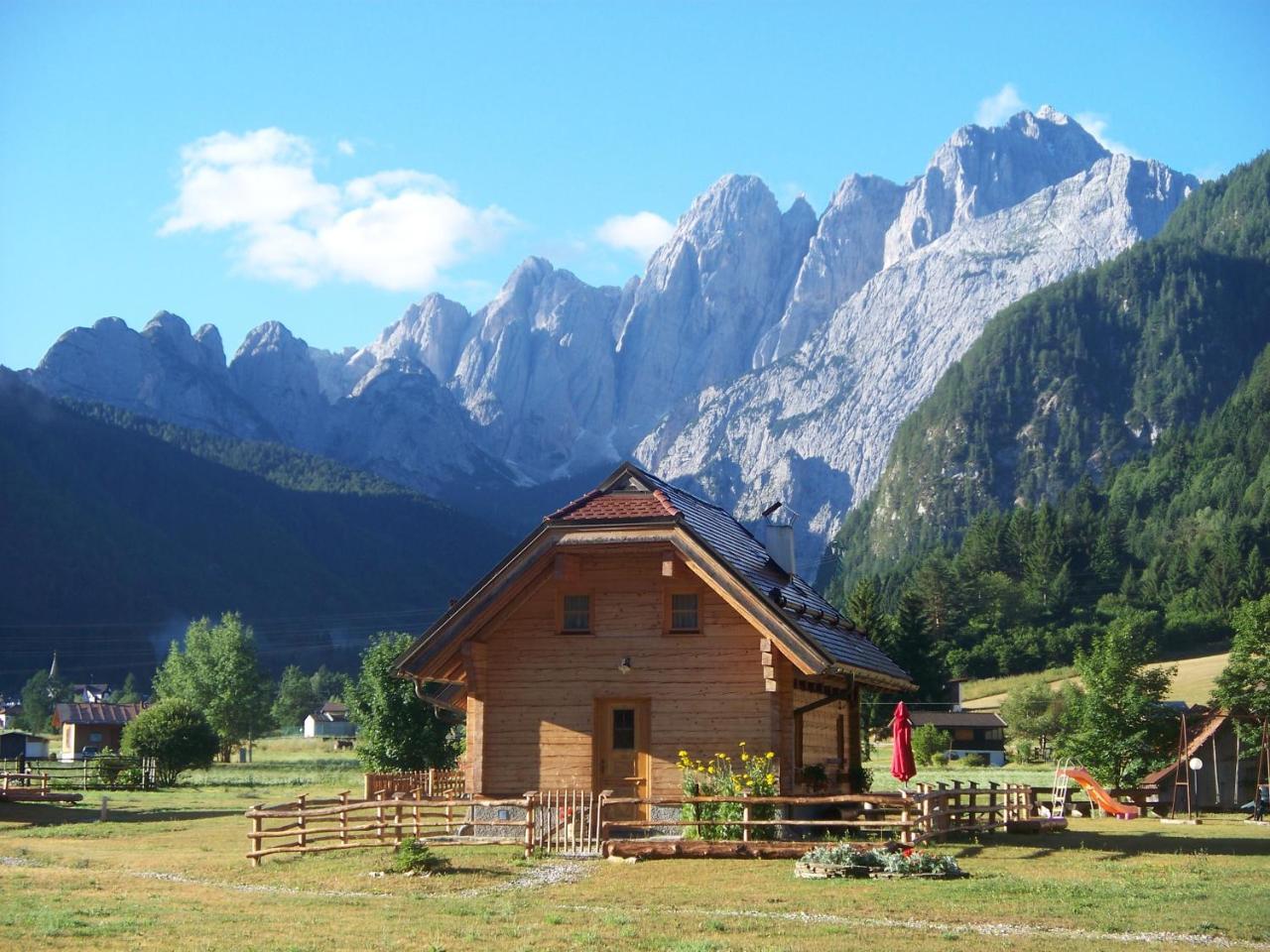 Alpi Giulie Chalets Valbruna Esterno foto