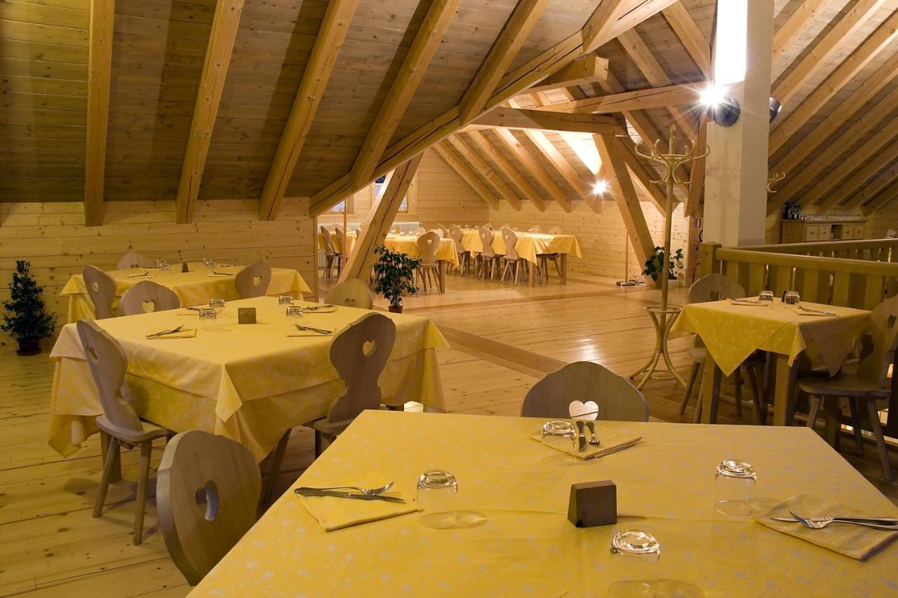 Alpi Giulie Chalets Valbruna Esterno foto